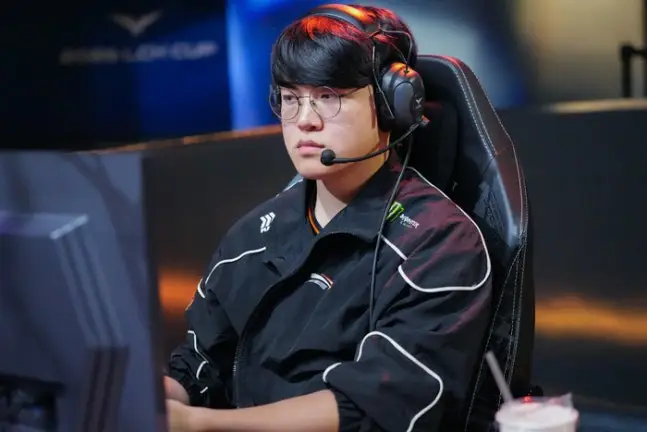 开云体育下载-Gumayusi：AD选手阵容很华丽，但我认为我打得最好